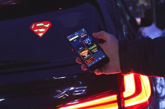 Automobilinė LED švieslentė - būkite išskirtiniai kelyje