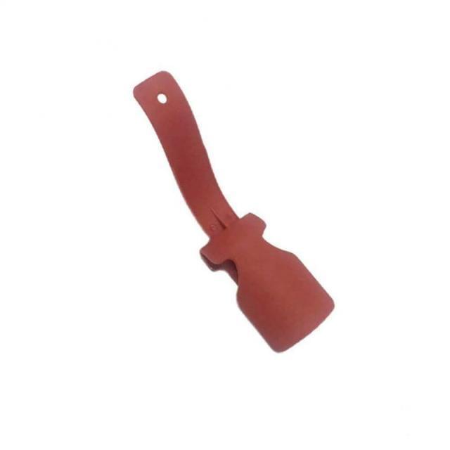 Kurpju lāpstiņa — ērtai un ātrai valkāšanai 