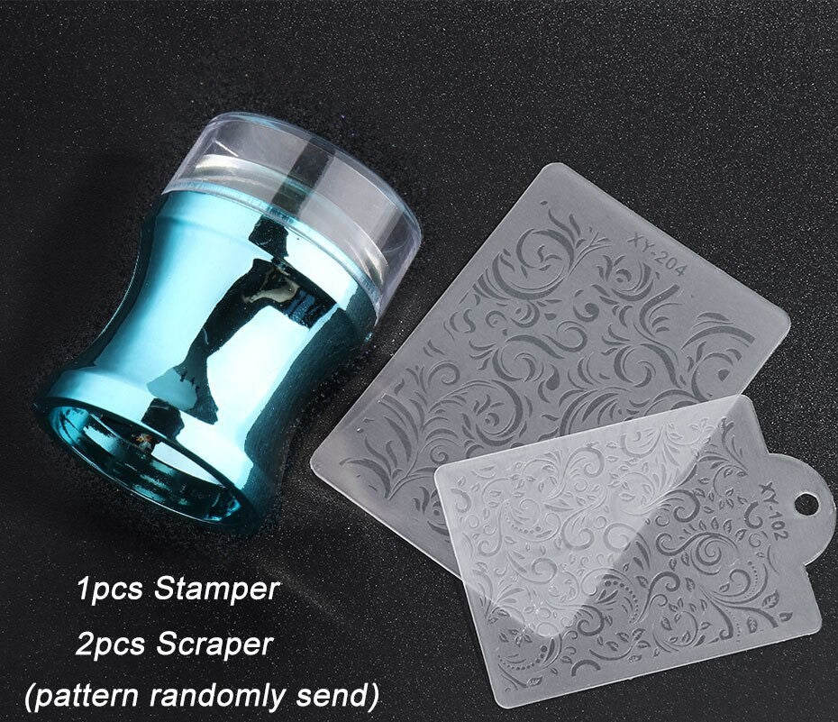 silikoninis-antpaudas-nagams-tobulam-manikiurui