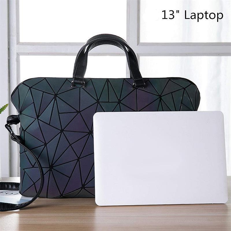 Reflektinė-spalvas-keičianti-rankinė-'Pasaka'