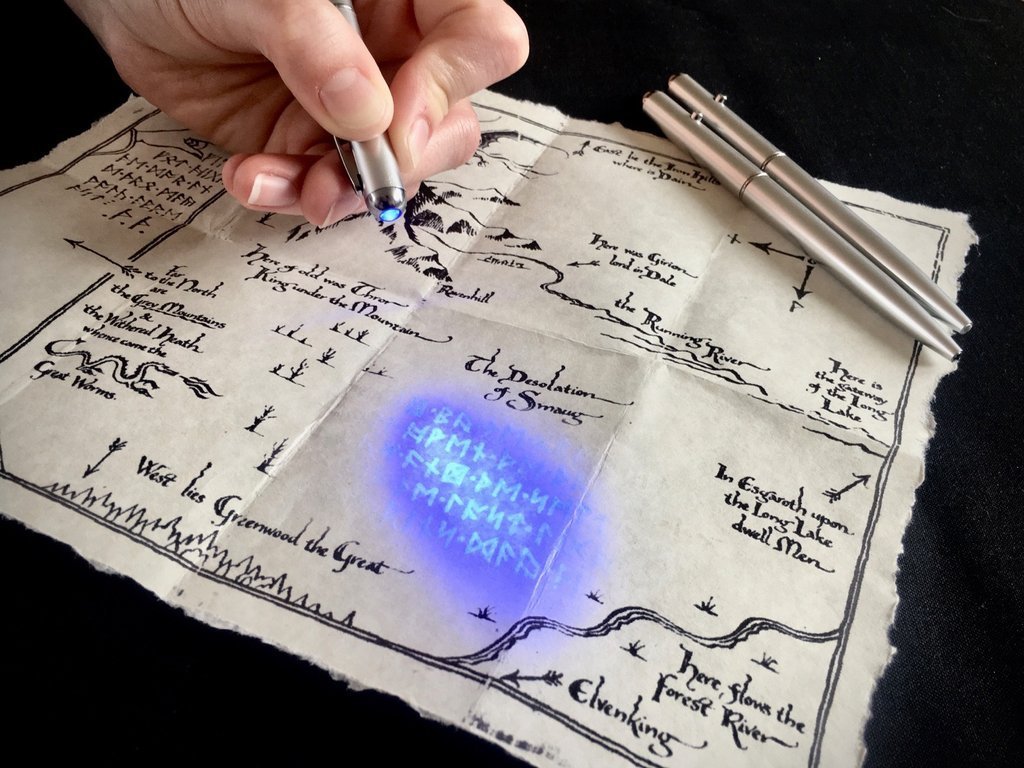 Nematomo-rašalo-rašiklis-su-UV-lempute 