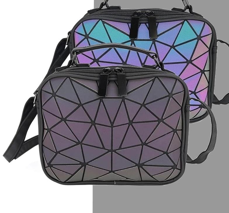 Reflektinė-spalvas-keičianti-rankinė-'Mini'