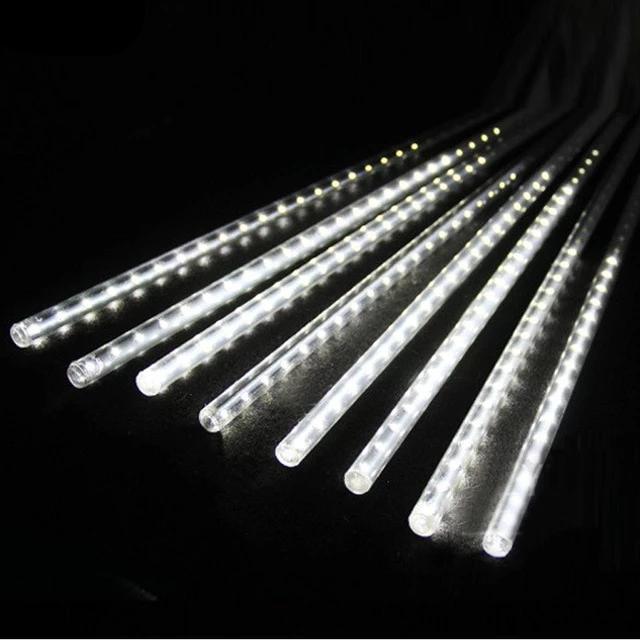 LED-lemputės-meteorų-lietus