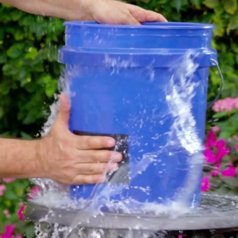 Vandens-nepraleidžianti-lipni-juosta