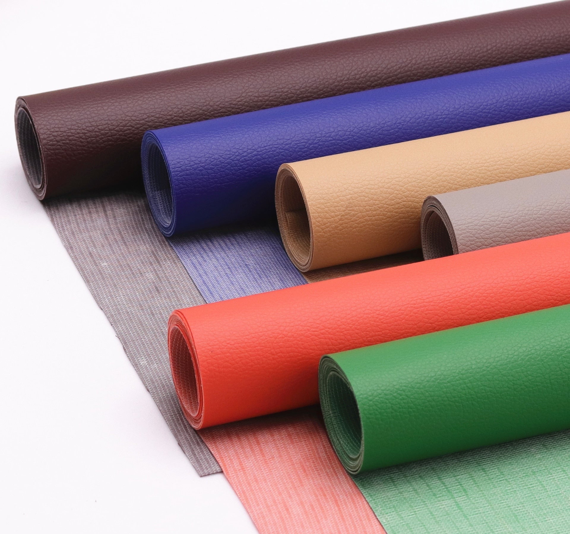 lipnus-odos-pleistras-tvarkingi-baldai